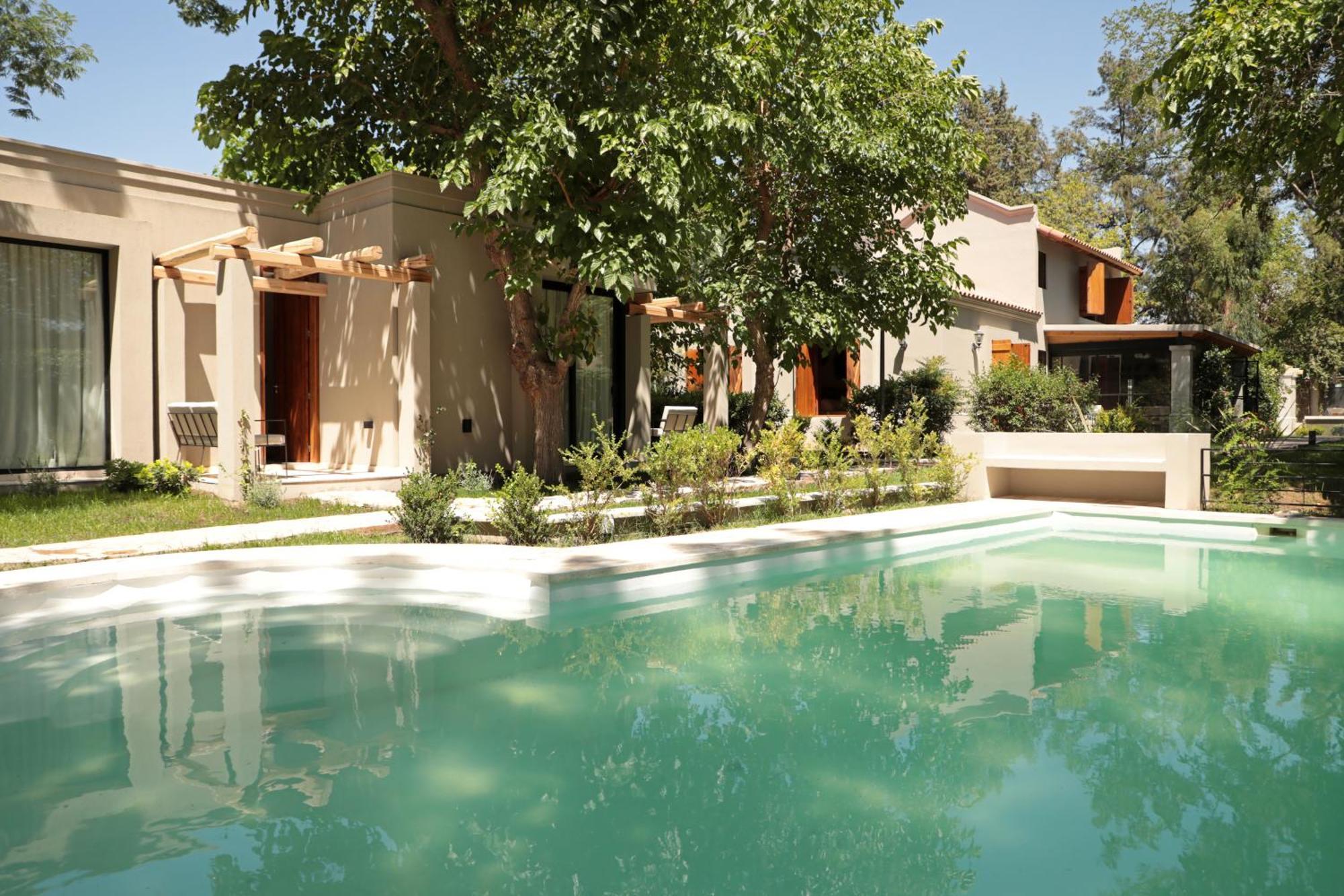 Heura Petit Hotel Lujan de Cuyo Exterior photo